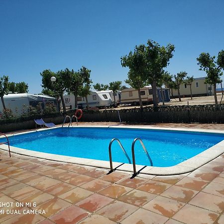 Camping El Pinar Platja Santa Susanna Exterior foto
